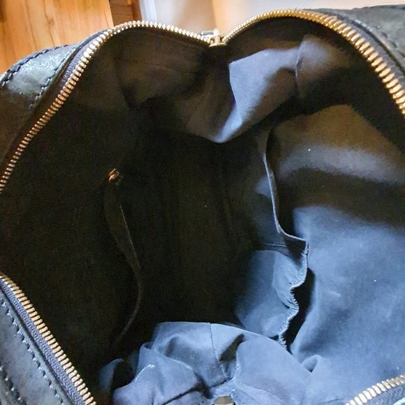 Authentic Givenchy Small Nightingale Black - Picture 3 of 6